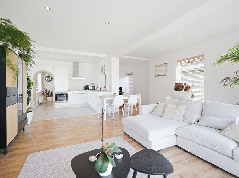 Huis te koop in Kallestraat 1,
                    8691 Beveren