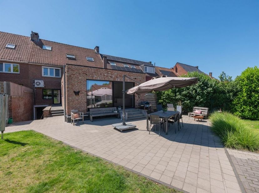 Maison à vendre
                    à 3680 Neeroeteren
