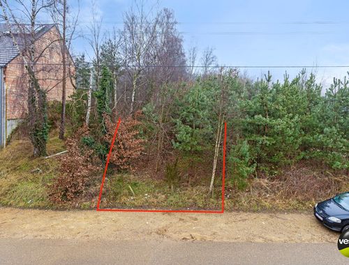                                         Bouwgrond te koop in Lummen, € 165.000
