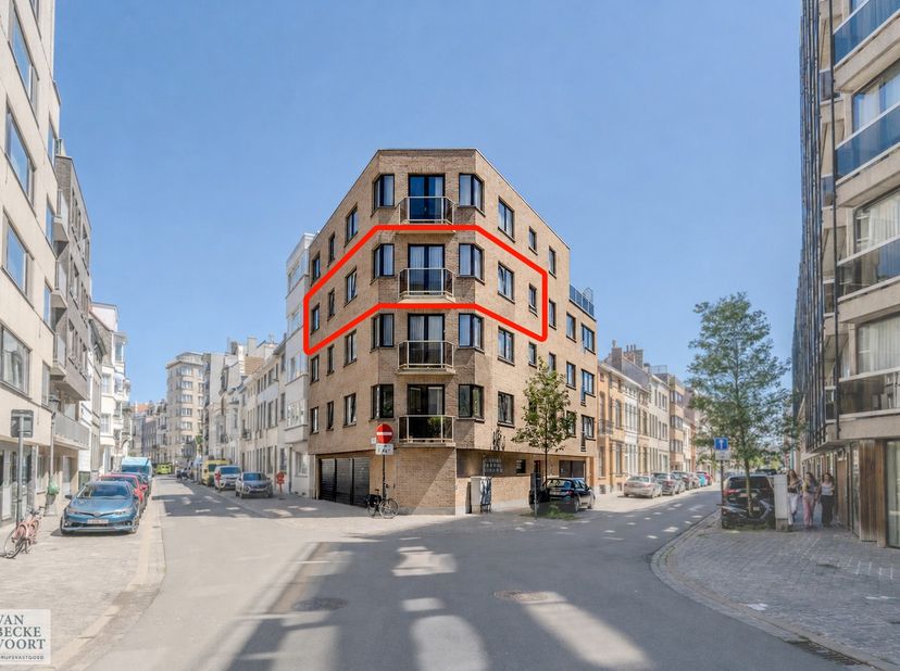 Appartement à vendre
                    à 8400 Oostende