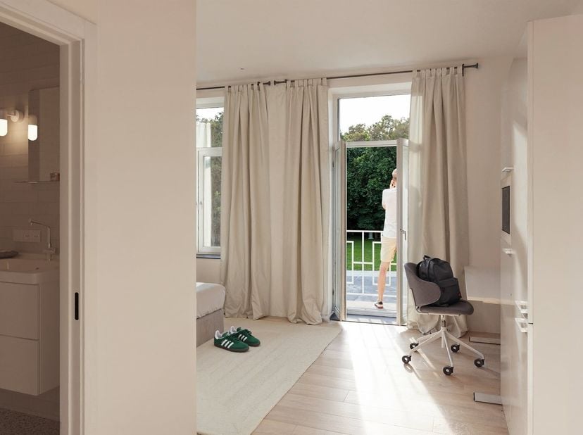 ** Verkoop onder btw **&amp;nbsp;Op zoek naar een comfortabele plek om te studeren en te ontspannen? Deze ingerichte studentenkamer aan de voorzijde op he
