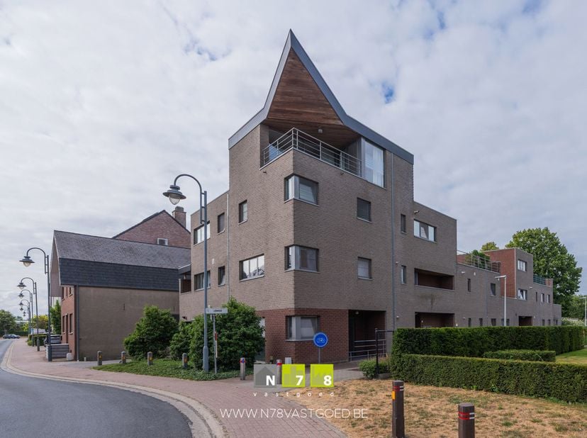 Appartement à vendre
                    à 3680 Maaseik