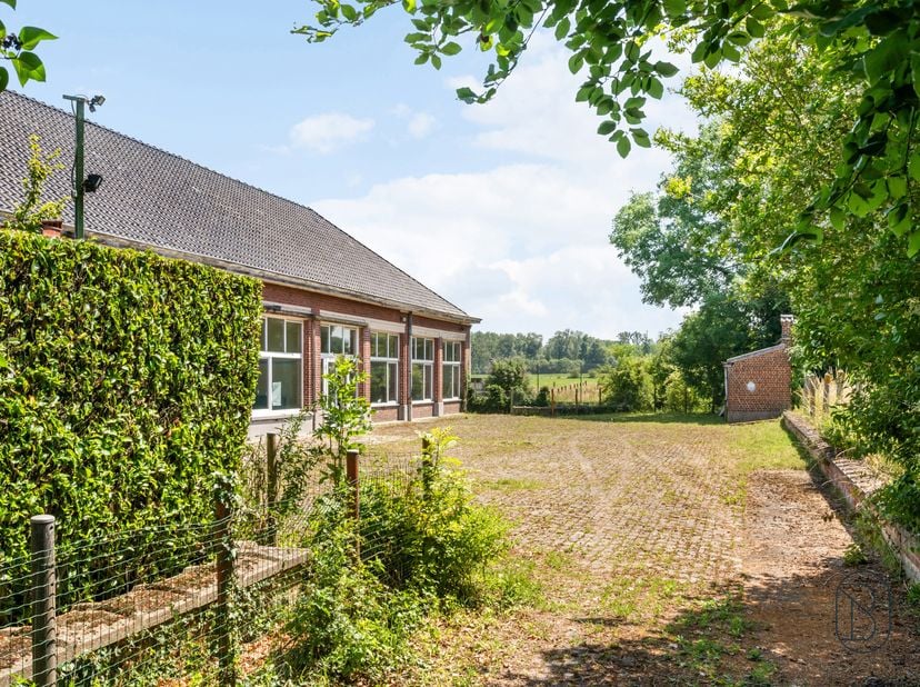 Huis te koop
                    in 7910 Anvaing