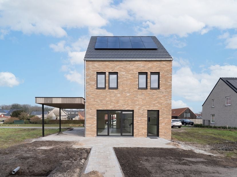 Moderne BEN woning in Dessel te koop onder het stelsel van 2% verkooprechten.<br />
De woning is gelegen in een doodlopende straat in een rustige groe
