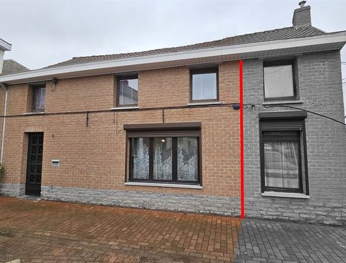                                         Maison unifamiliale à vendre à La Bouverie, € 145.000
