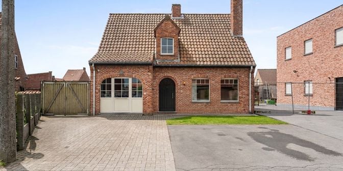 Huis te koop in Warandestraat 4 bus A, 8770 Ingelmunster