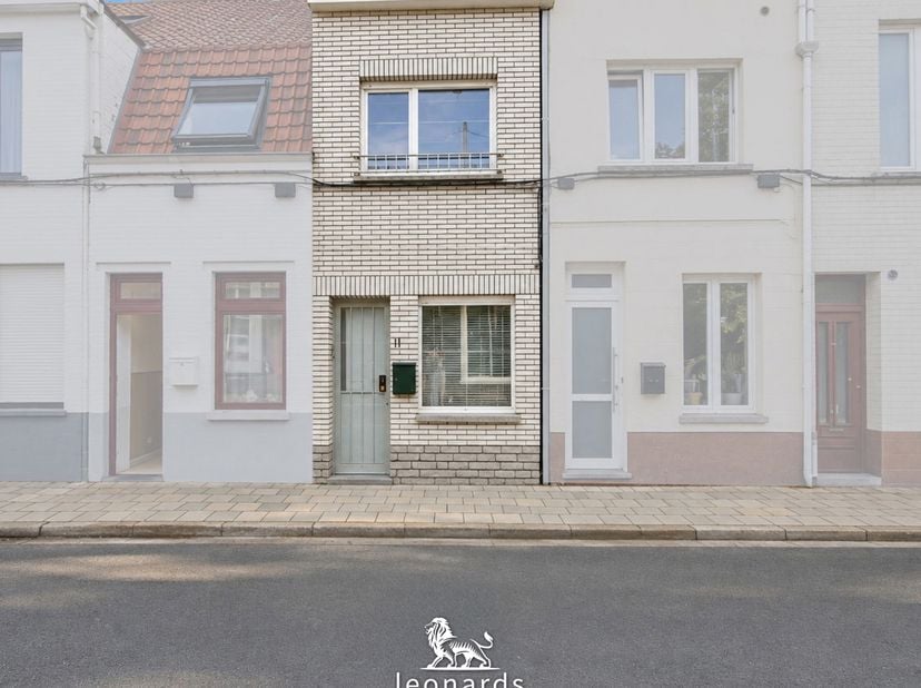 Huis te koop in Vannestes Reke 11,
                    8500 Kortrijk