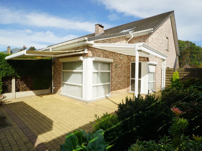 Huis te huur in Olmensesteenweg 43,
                    3945 Oostham