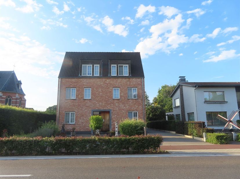 Appartement à louer
                    à 2260 Westerlo