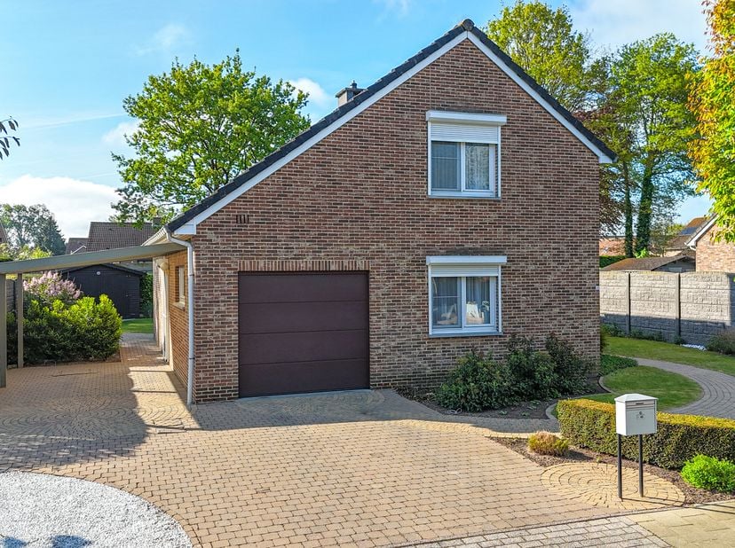 Maison à louer
                    à 3550 Heusden