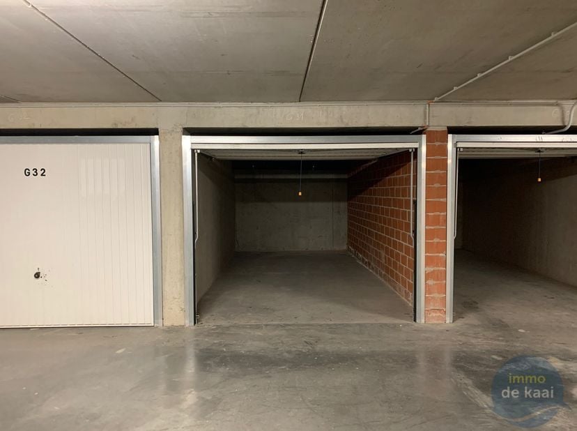 Garage à louer
                    à 8620 Nieuwpoort