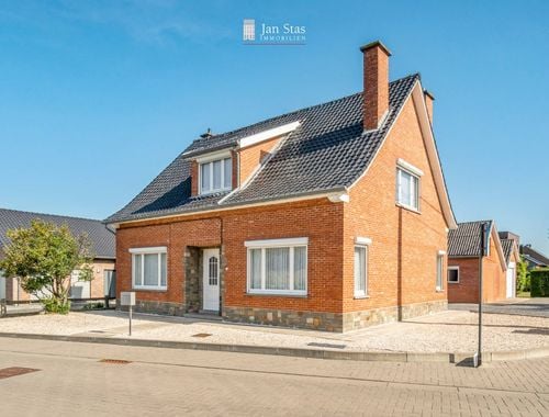                                         Woning te koop in Bunsbeek, € 295.000
