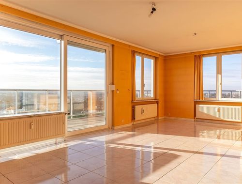                                         Penthouse te koop in Ukkel, € 400.000
