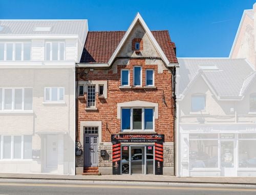                                         Appartement à vendre à La Hulpe, € 225.000
