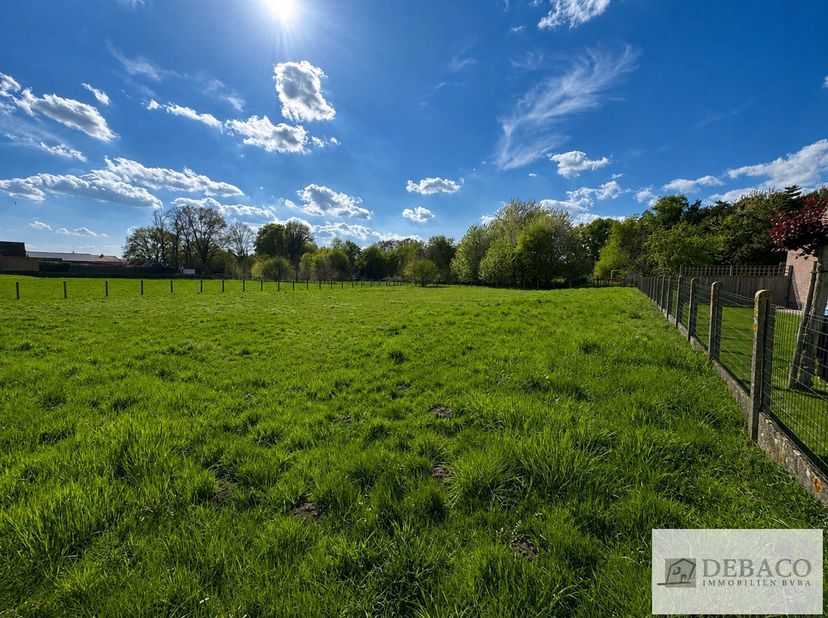 Terrain à vendre
                    à 2235 Hulshout