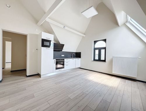                                         Appartement te huur in Hermée, € 749
