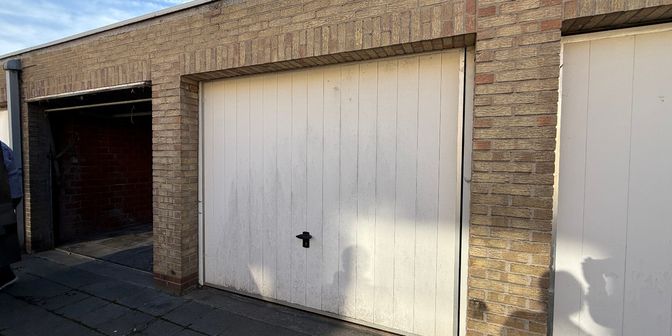 Garage te huur in Honzebroekstraat 15 bus G14, 8800 Roeselare