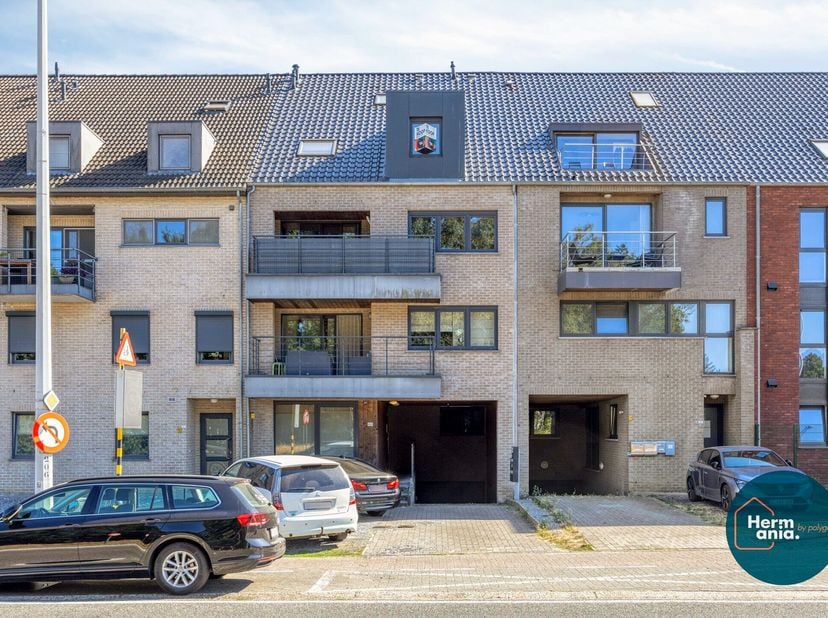 Modern en energiezuinig duplex-appartement met 2 slaapkamers, terras en staanplaats in Genk.<br />
<br />
Op zoek naar een ruim, modern en energiezuin
