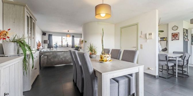 Appartement te koop in Vierkeerstraat 2 bus 7, 8551 Heestert