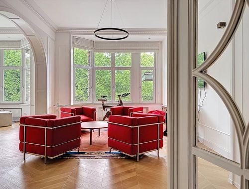                                         Appartement te koop in Elsene, € 750.000
