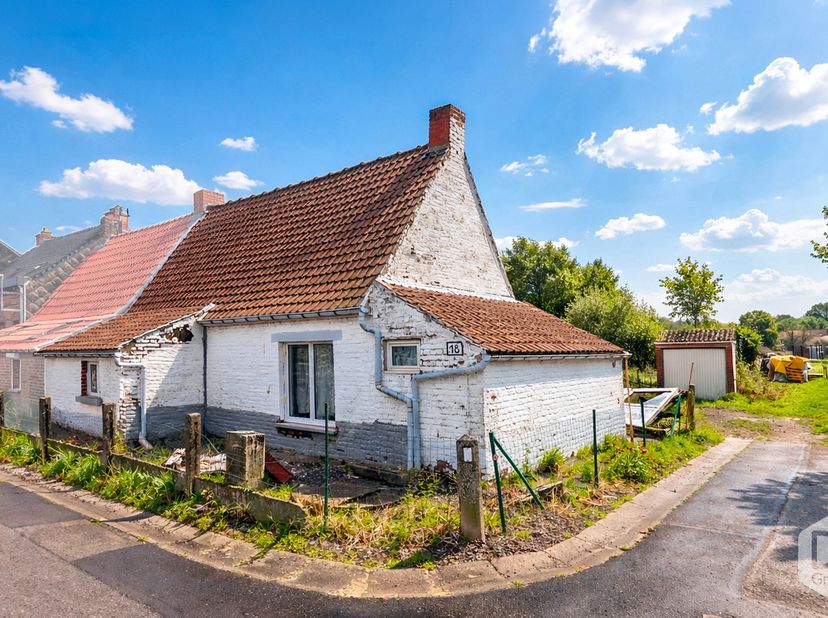 Huis te koop
                    in 7730 Estaimbourg