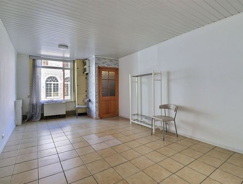                                         Eengezinswoning te koop in Le Bizet, € 99.900
