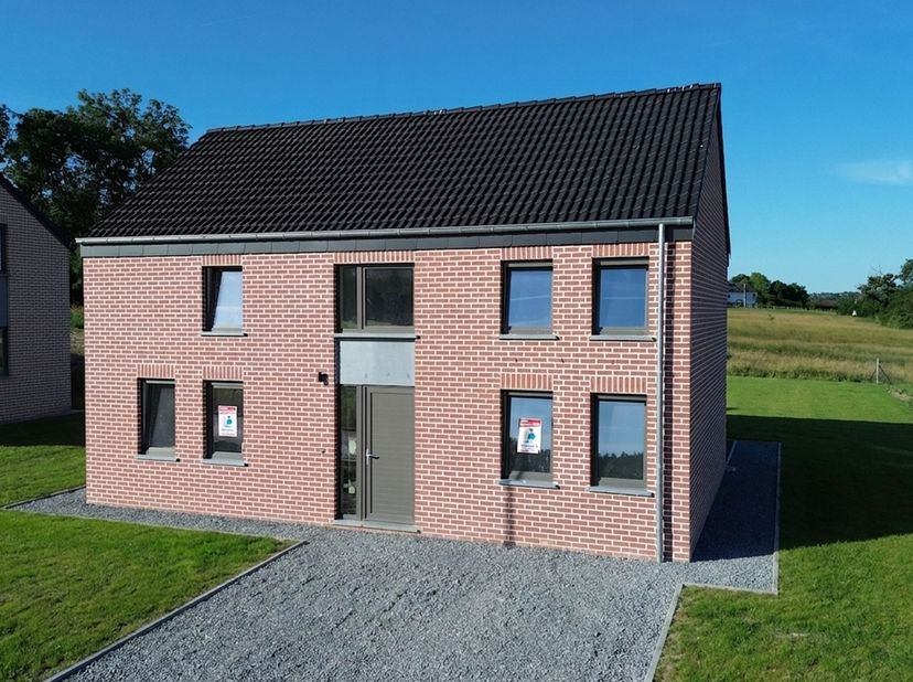 Huis te koop in Rue des Faches 23,
                    5560 Ciergnon