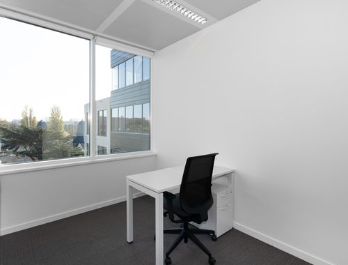                                         Kantoor te huur in Sint-Agatha-Berchem, € 479
