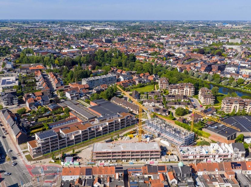 Appartement te koop
                    in 8800 Roeselare