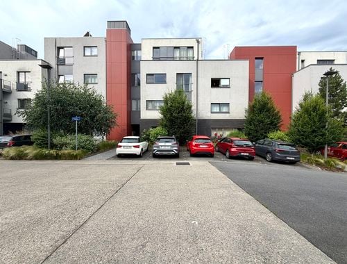                                         Appartement te huur in Erpent, € 1.200
