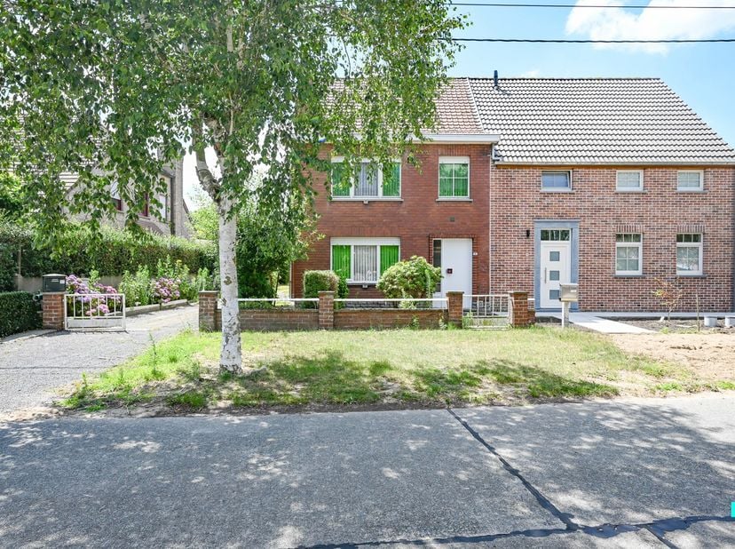 Maison à vendre
                    à 9870 Zulte