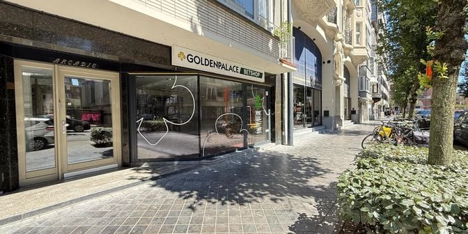 Bedrijfsvastgoed te koop in Rogierlaan 40, 8400 Oostende