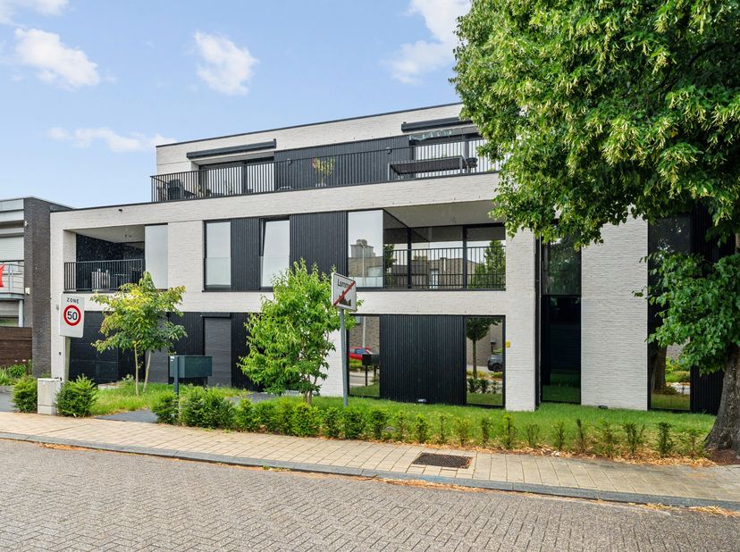 Appartement te koop in Adelberg 78 bus 201,
                    3920 Lommel