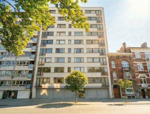                                         Appartement te koop in Liège, € 185.000
