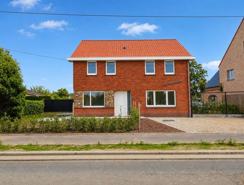                                         Woning te huur in Waasmunster, € 1.400

