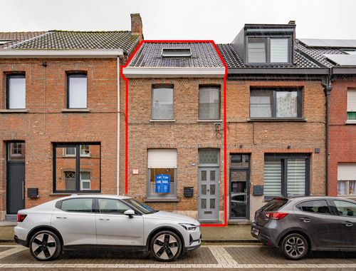                                         Rijwoning te koop in Niel, € 360.000
