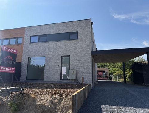                                         Woning te koop in Neeroeteren, € 397.000
