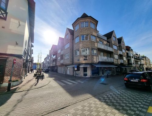                                         Commerce à vendre à Heist-aan-Zee, € 450.000
