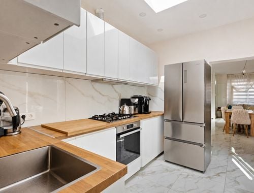                                         Maison à vendre à Hoboken, € 264.000
