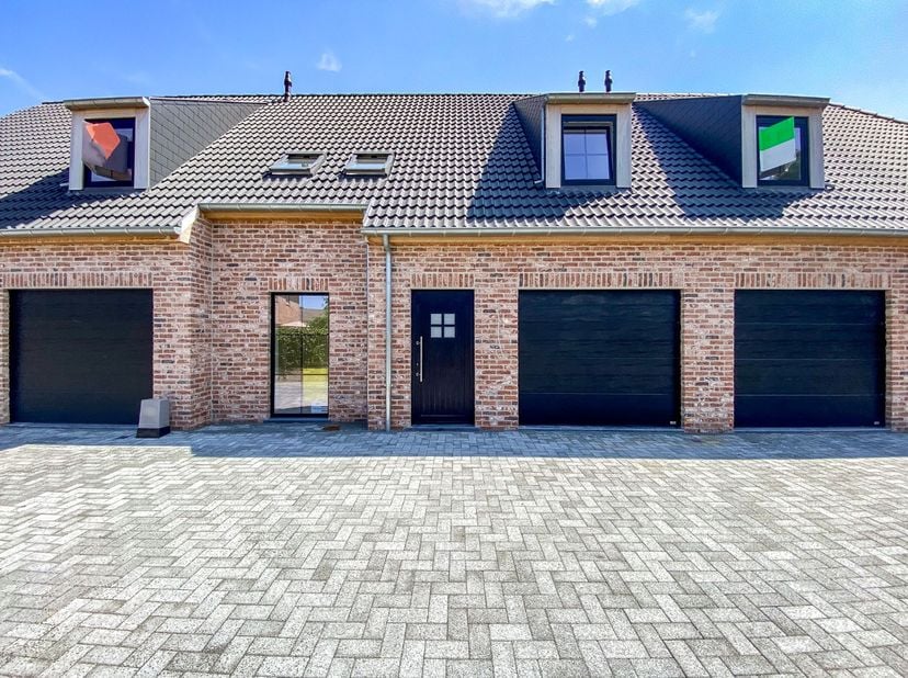 Maison à louer
                    à 8600 Diksmuide