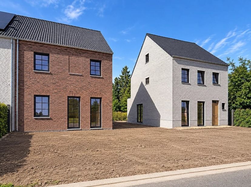 Huis te koop in  34,
                    3920 Lommel