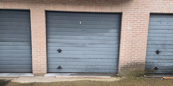 Garage te huur in Kleine Stationsstraat 1, 8680 Koekelare