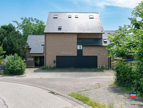                                         Villa à vendre à Weerde, € 950.000
