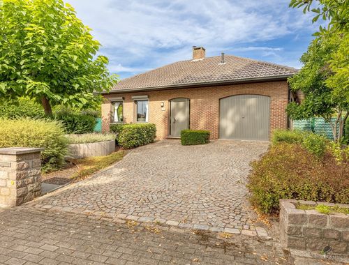                                         Villa te koop in Kapellen, € 699.000
