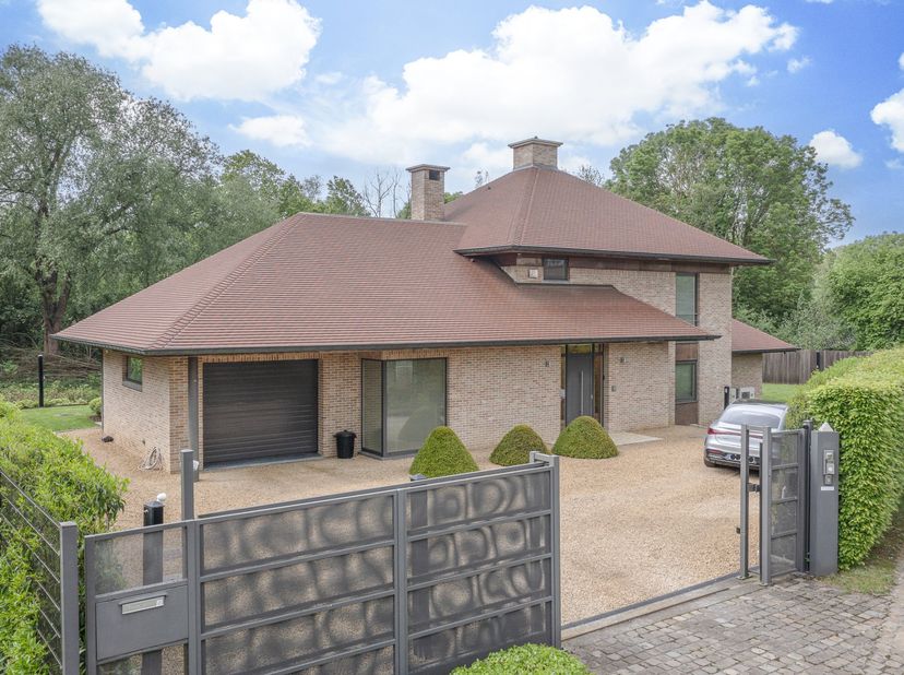 Huis te koop in Tulpenlaan 35,
                    1702 Groot-Bijgaarden