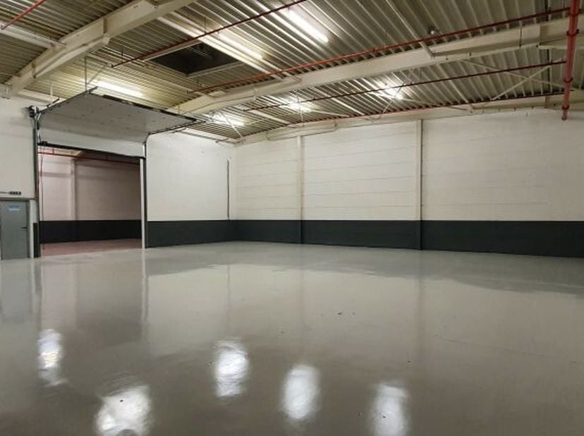 Bazelstraat 250, 9150 Kruibeke | magazijn (1 unit, 279 m²)