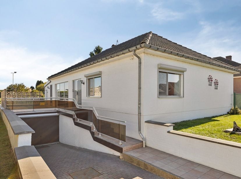Huis te koop in Jonker Janlaan 32,
                    3400 Landen