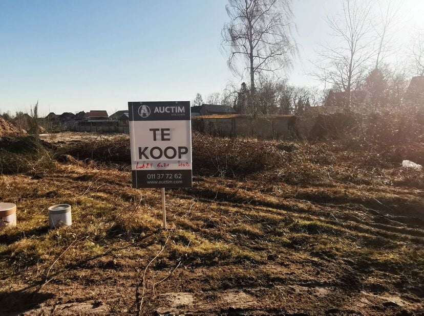 Terrain à vendre
                    à 3970 Leopoldsburg