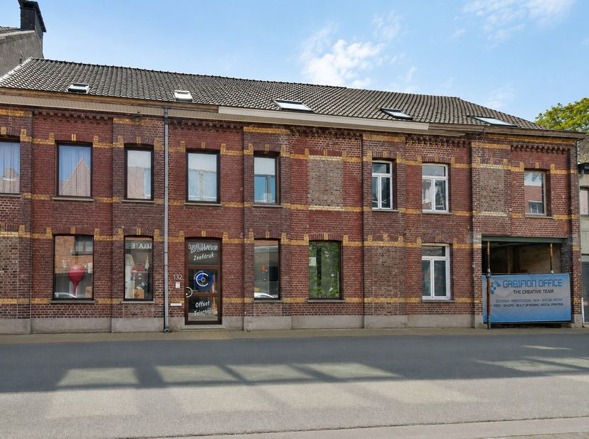 Ontdek deze interessante projectgrond in de Spanjestraat 132 te Roeselare!<br />
Deze site biedt een mooie opportuniteit voor ontwikkelaars of investe