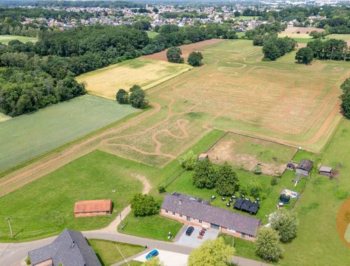                                         Hoeve te koop in Paal, € 1.045.000
